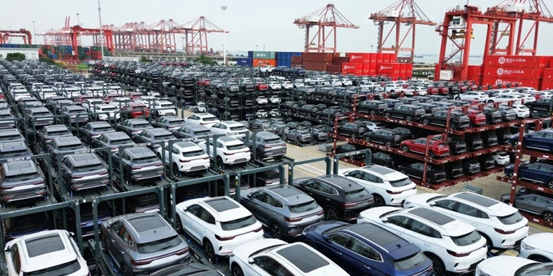 Xe nhập khẩu tại Việt Nam